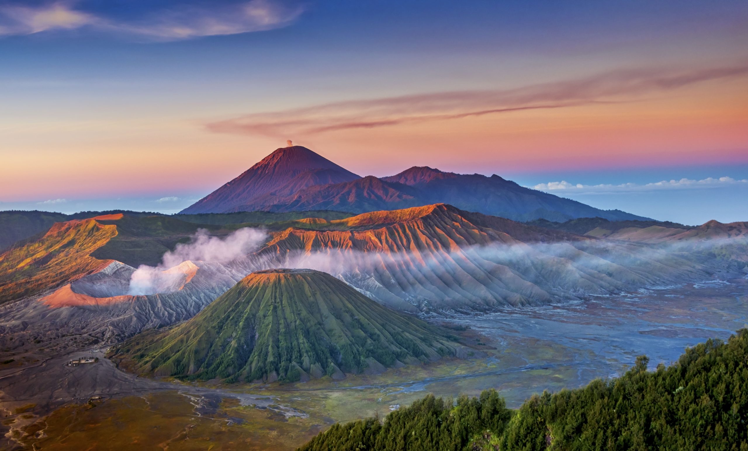 Gunung semeru catrawarta