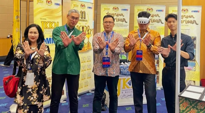 Nukila evanty attends budaya verse held on dec 2628 2025 in putrajaya malaysia source special catrawarta