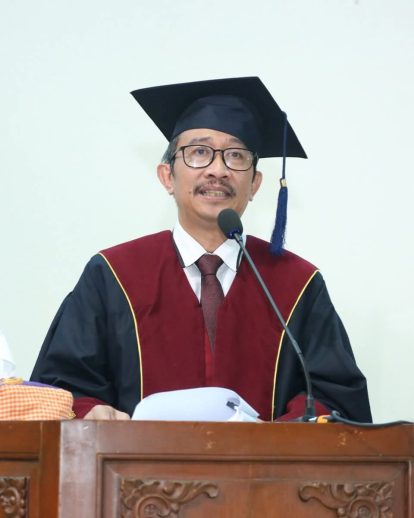Prof Dr Mochamad sodik s Sos m Si