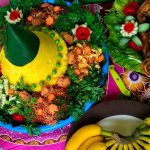Tumpeng sebagai hidangan utama dalam tradisi slametan tidak hanya berfungsi sebagai makanan bersama tetapi juga simbol syukur harmoni dan kohesi sosial yang kini didorong masuk ke dalam ekosistem ekonomi kreatif