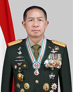Instruksi Panglima TNI Jenderal Agus Subiyanto yang menetapkan status Siaga 1 bagi seluruh satuan TNI memicu polemik di ruang publik.