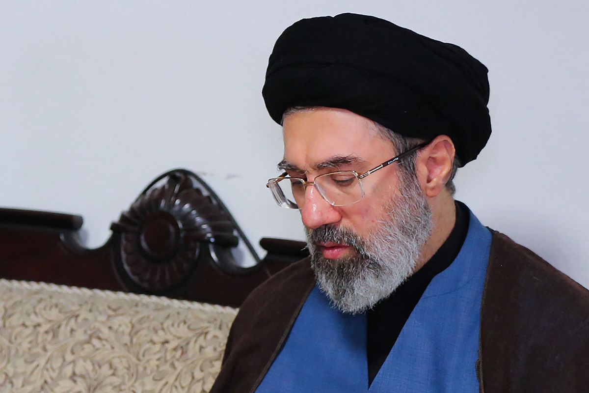 Putra presiden iran yousef pezeshkian menegaskan bahwa mojtaba khamenei berada dalam kondisi baik dan tidak mengalami masalah serius seperti yang diberitakan sejumlah media catrawarta Putra presiden iran yousef pezeshkian menegaskan bahwa mojtaba khamenei berada dalam kondisi baik dan tidak mengalami masalah serius seperti yang diberitakan sejumlah media
