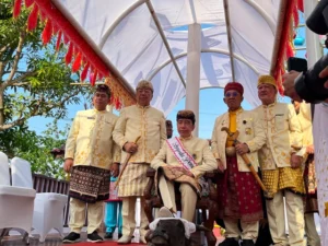 Akademisi: Gelar Adat untuk Jokowi Bersifat Simbolis