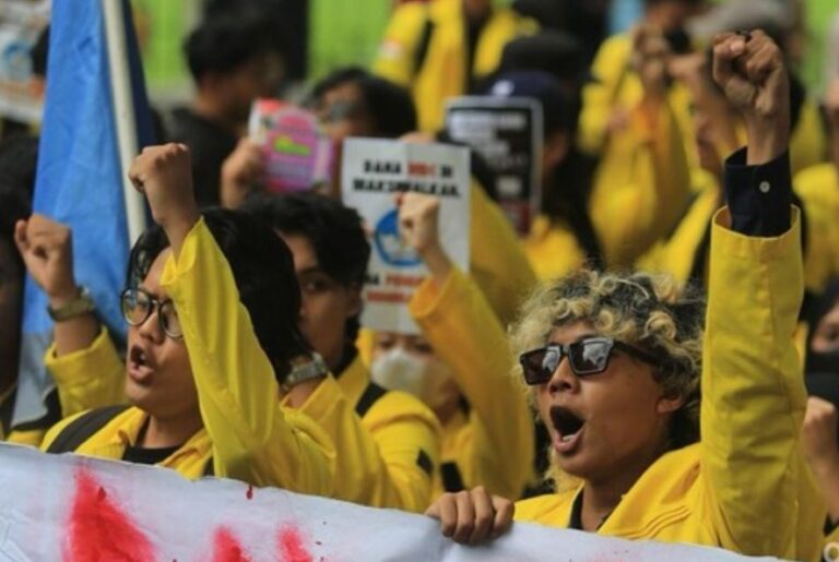 Kritik Dilawan dengan Ancaman, Mahasiswa Turun ke Jalan