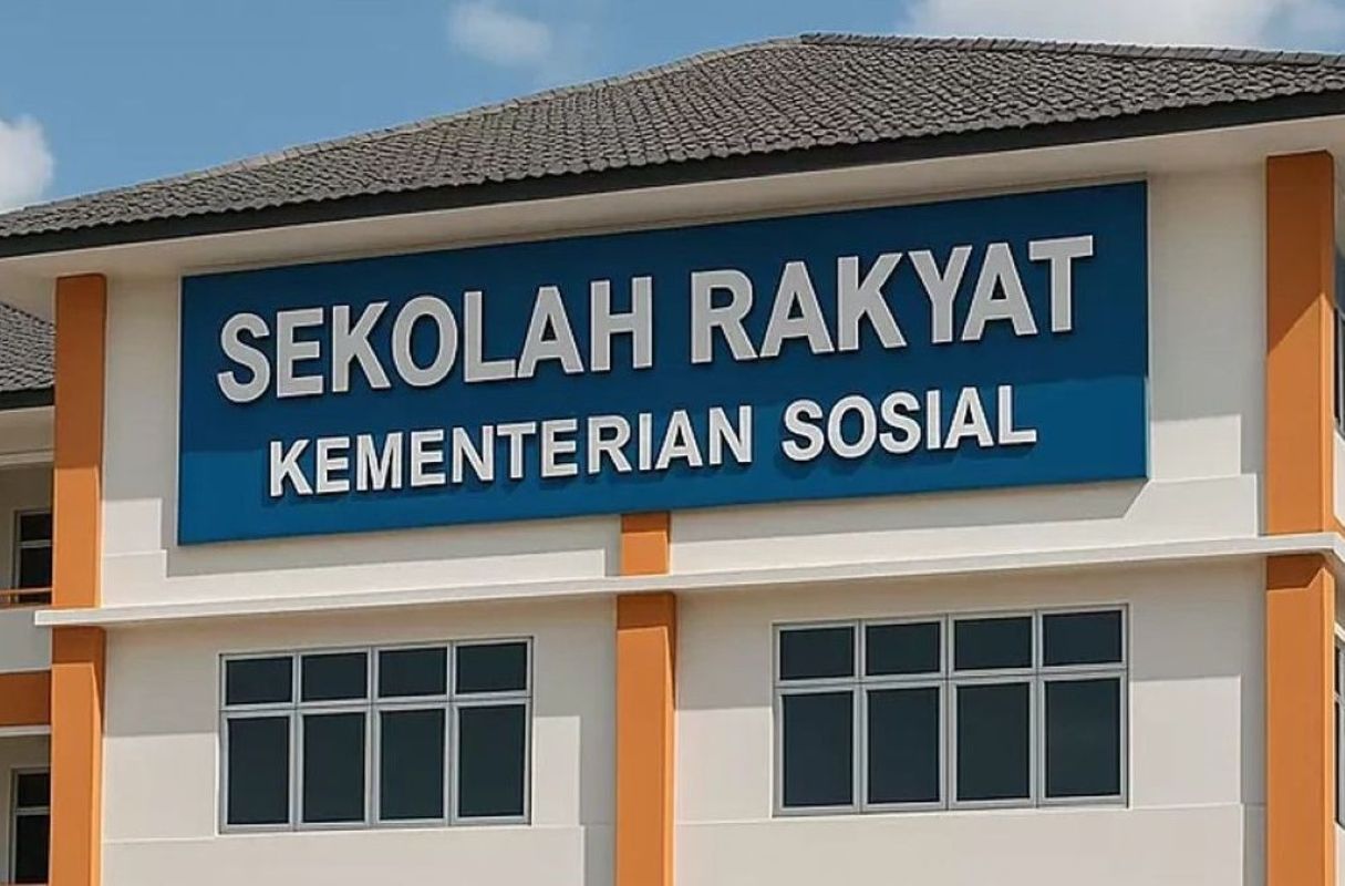Public school building with a blue sign reading sekolah rakyat kementerian sosial in indonesian