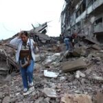 Breaking News! Gempa 5,6 M, Warga Jogja Keluar Rumah