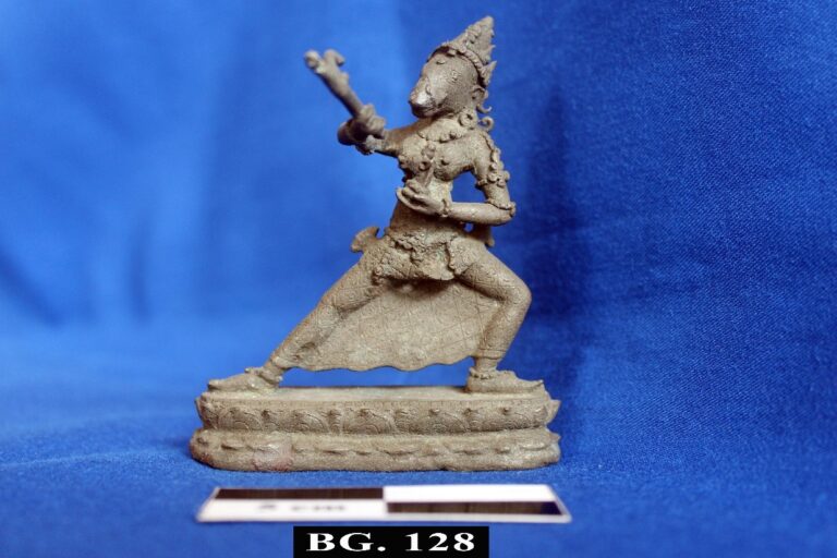 Arca Surocolo menarik perhatian para peneliti karena diduga merupakan satu set mandala Buddhis yang berasal dari abad ke-9 Masehi.