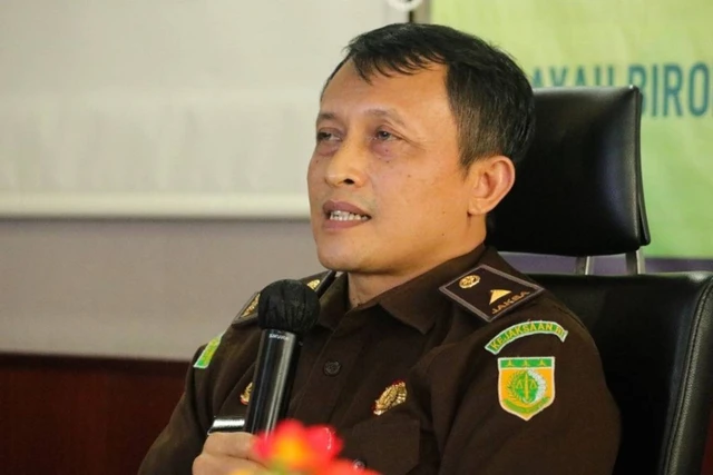 Jaksa Agung RI, ST Burhanuddin, menunjuk Jaksa Agung Muda Pengawasan (Jamwas) Rudi Margono sebagai Pelaksana Tugas (Plt) Jaksa Agung Muda Bidang Tindak Pidana Khusus (Jampidsus).
