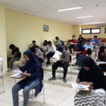 Fenomena 60 ribu calon mahasiswa yang gagal melanjutkan kuliah meski telah diterima di ptn merupakan sinyal kegagalan negara dalam menjamin akses pendidikan tinggi