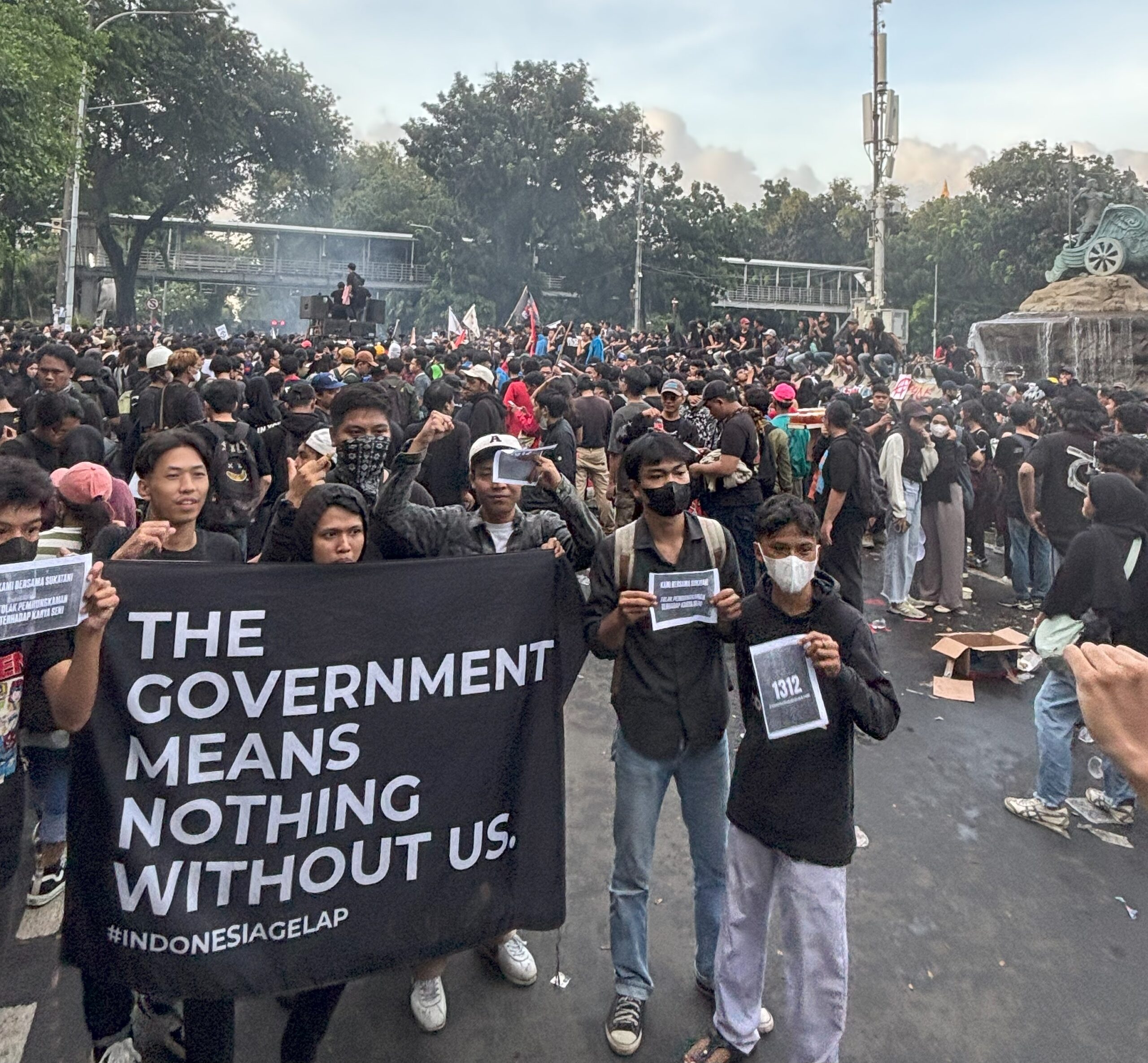 Pasca peristiwa malari pemerintah orde baru memperketat kontrol terhadap media massa