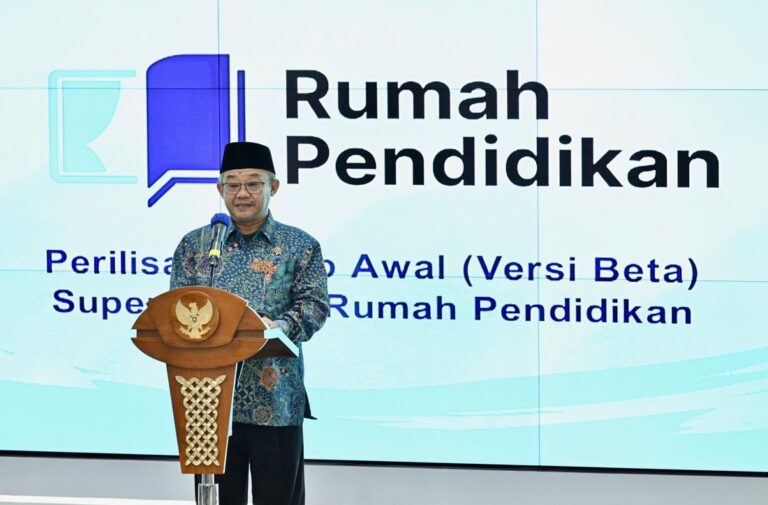 Platform Rumah Pendidikan ketika diluncurkan pada Januari 2025 oleh Menteri Abdul Mu'ti.