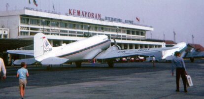 Bandar Udara Kemayoran merupakan bandar udara utama Jakarta yang beroperasi selama 45 tahun,