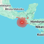 Gempa bumi berkekuatan magnitudo 73 mengguncang lepas pantai negara bagian chiapas meksiko selatan pada jumat 1772026 pagi waktu setempat