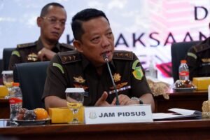 Profil Jampidsus Febrie Adriansyah di Tengah Sorotan Pengamanan TNI