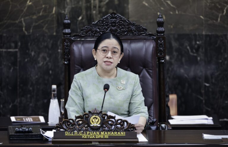 Ketua DPR RI Puan Maharani menyoroti kasus bom rakitan di MAN 3 Balai Gadang, Padang, Sumbar.