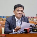 Ketua komisi iii dpr ri habiburokhman menegaskan pihaknya akan membentuk tim pengawas untuk mengawal penanganan perkara