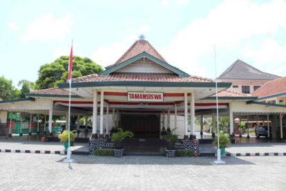 Lebih dari satu abad kemudian, gagasan pendidikan Ki Hadjar Dewantara dinilai tetap relevan dalam menjawab tantangan dunia pendidikan di era digital.
