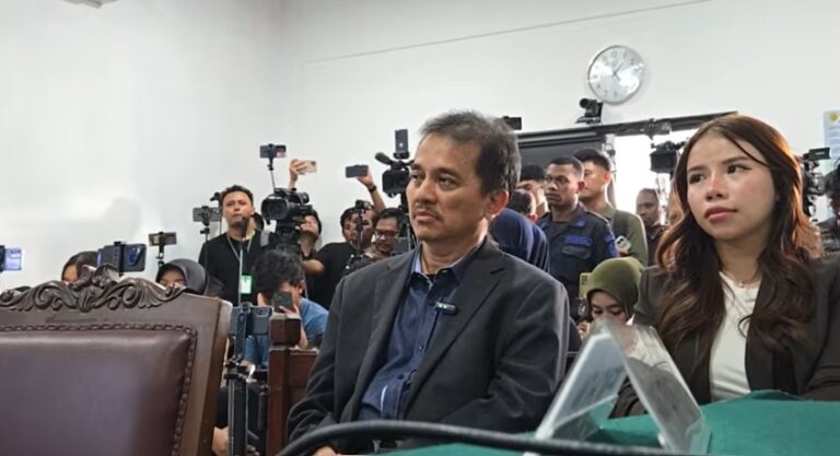 Roy Suryo dinyatakan menang praperadilan di PN Jaksel, Selasa (7/7).