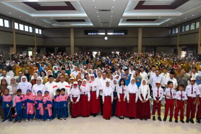 Peringatan Hari Anak Nasional (HAN) ke-42 Tahun 2026 mengusung tema "Sayang Anak, Lindungi dan Bangun Masa Depan".